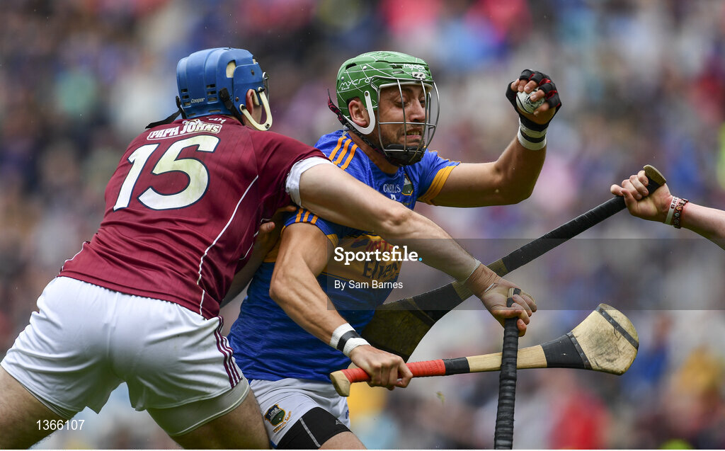 6 August 2017; James Barry of Tipperary  in action against Conor Cooney of Galway  during the GAA Hurling All-Ireland Senior Championship Semi-Final match between Galway and Tipperary at Croke Park in Dublin. Photo by Sam Barnes/Sportsfile