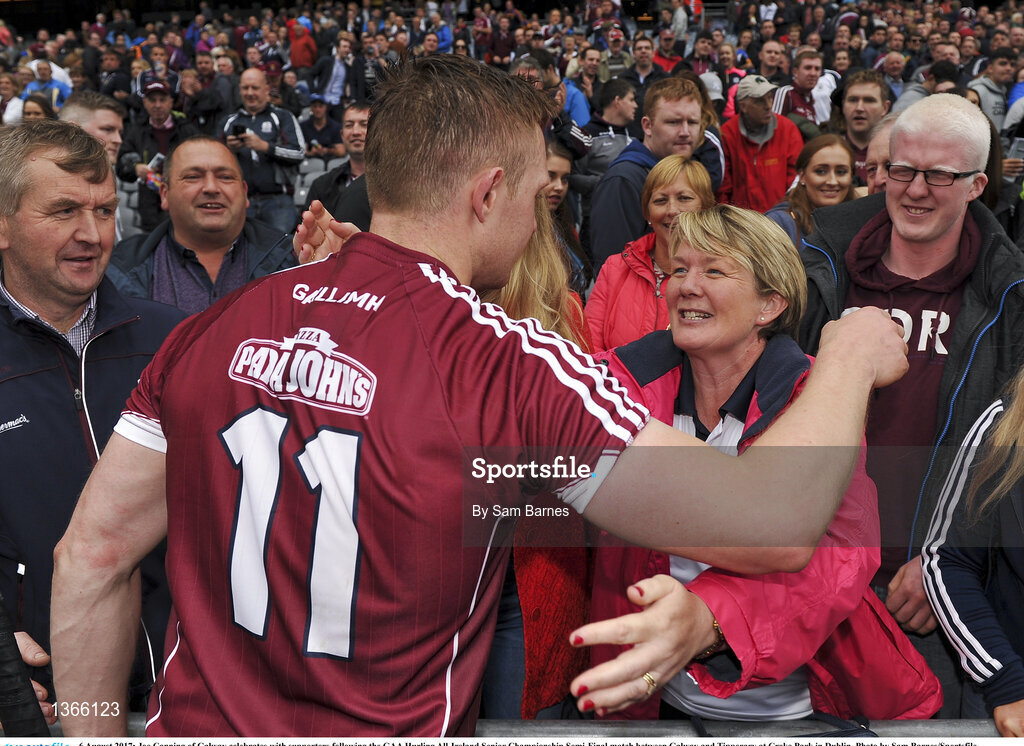 6 August 2017; Joe Canning of Galway celebrates with supporters following the GAA Hurling All-Ireland Senior Championship Semi-Final match between Galway and Tipperary at Croke Park in Dublin. Photo by Sam Barnes/Sportsfile