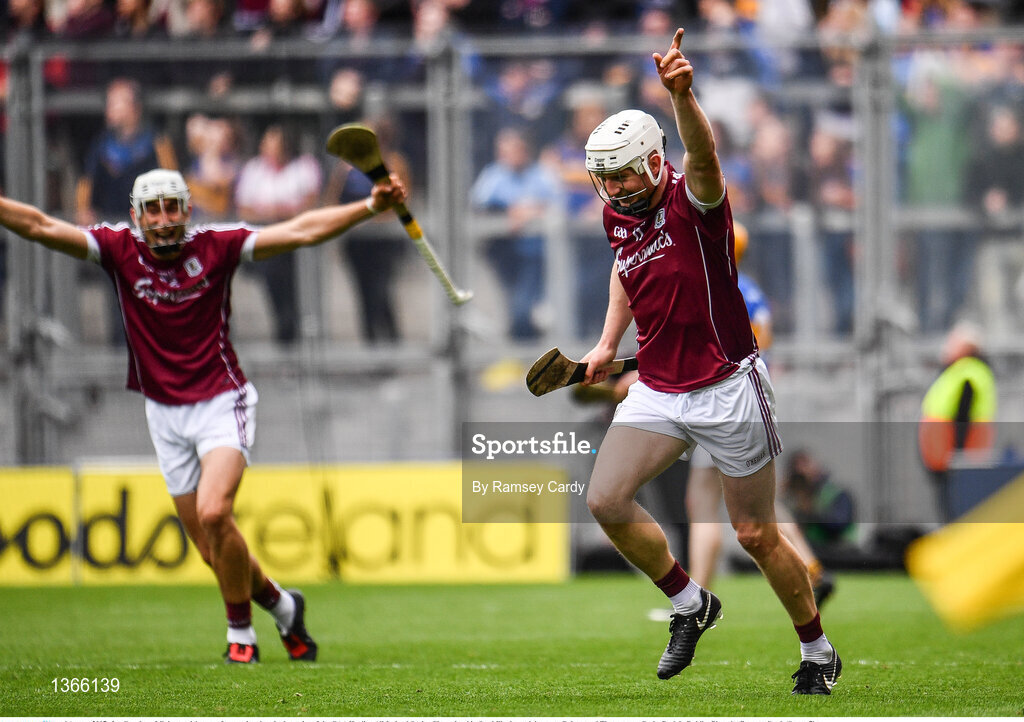 6 August 2017; Joe Canning of Galway celebrates after scoring the winning point of the GAA Hurling All-Ireland Senior Championship Semi-Final match between Galway and Tipperary at Croke Park in Dublin. Photo by Ramsey Cardy/Sportsfile