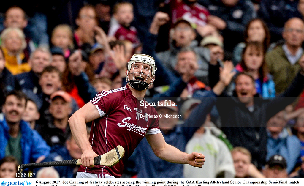 6 August 2017; Joe Canning of Galway celebrates scoring the winning point during the GAA Hurling All-Ireland Senior Championship Semi-Final match between Galway and Tipperary at Croke Park in Dublin. Photo by Piaras Ó Mídheach/Sportsfile
