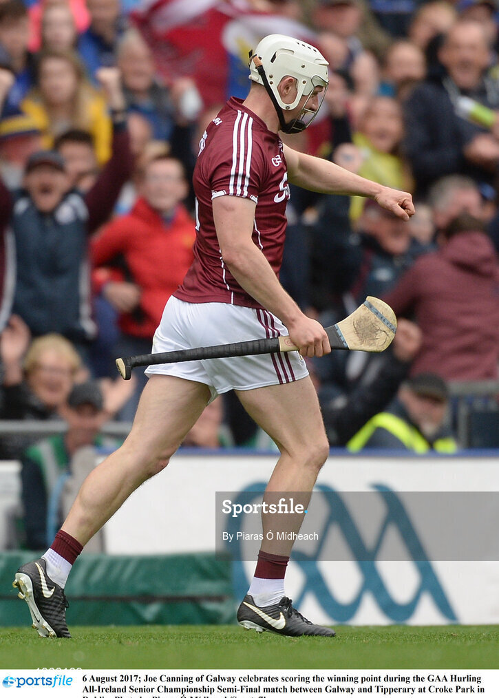 6 August 2017; Joe Canning of Galway celebrates scoring the winning point during the GAA Hurling All-Ireland Senior Championship Semi-Final match between Galway and Tipperary at Croke Park in Dublin. Photo by Piaras Ó Mídheach/Sportsfile