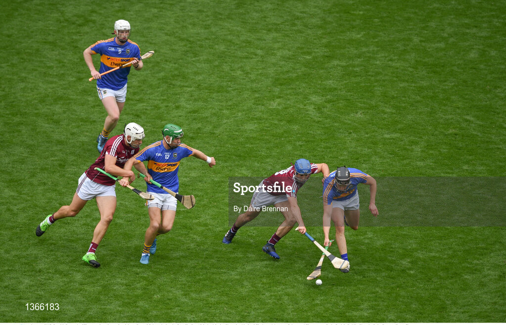 6 August 2017; Dan McCormack of Tipperary in action against Johnny Coen of Galway during the GAA Hurling All-Ireland Senior Championship Semi-Final match between Galway and Tipperary at Croke Park in Dublin. Photo by Daire Brennan/Sportsfile