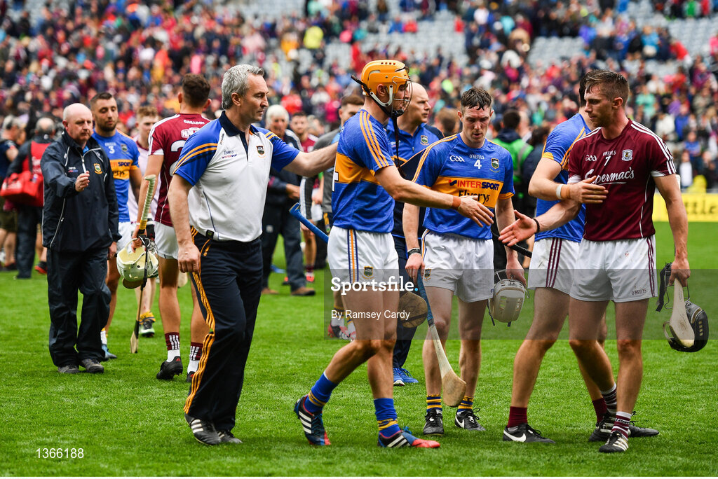 6 August 2017; Tipperary manager Michael Ryan leaves the pitch alongside his team following the GAA Hurling All-Ireland Senior Championship Semi-Final match between Galway and Tipperary at Croke Park in Dublin. Photo by Ramsey Cardy/Sportsfile