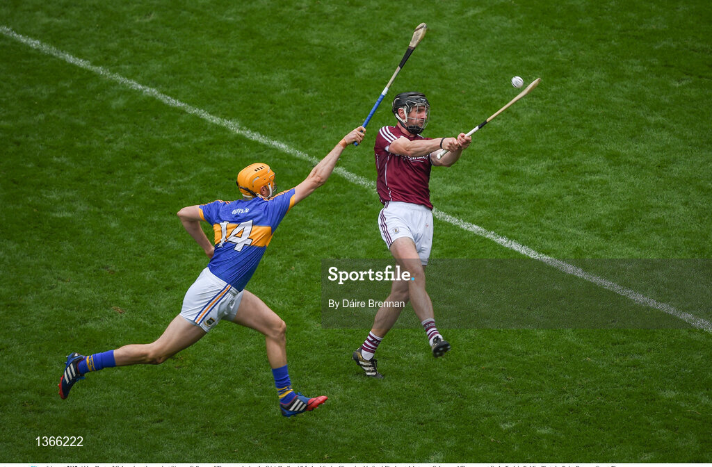 6 August 2017; Aidan Harte of Galway in action against Séamus Callanan of Tipperary during the GAA Hurling All-Ireland Senior Championship Semi-Final match between Galway and Tipperary at Croke Park in Dublin. Photo by Daire Brennan/Sportsfile