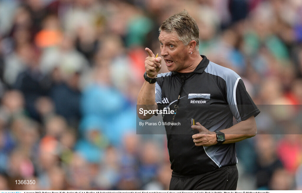 6 August 2017; Referee Barry Kelly during the GAA Hurling All-Ireland Senior Championship Semi-Final match between Galway and Tipperary at Croke Park in Dublin. Photo by Piaras Ó Mídheach/Sportsfile
