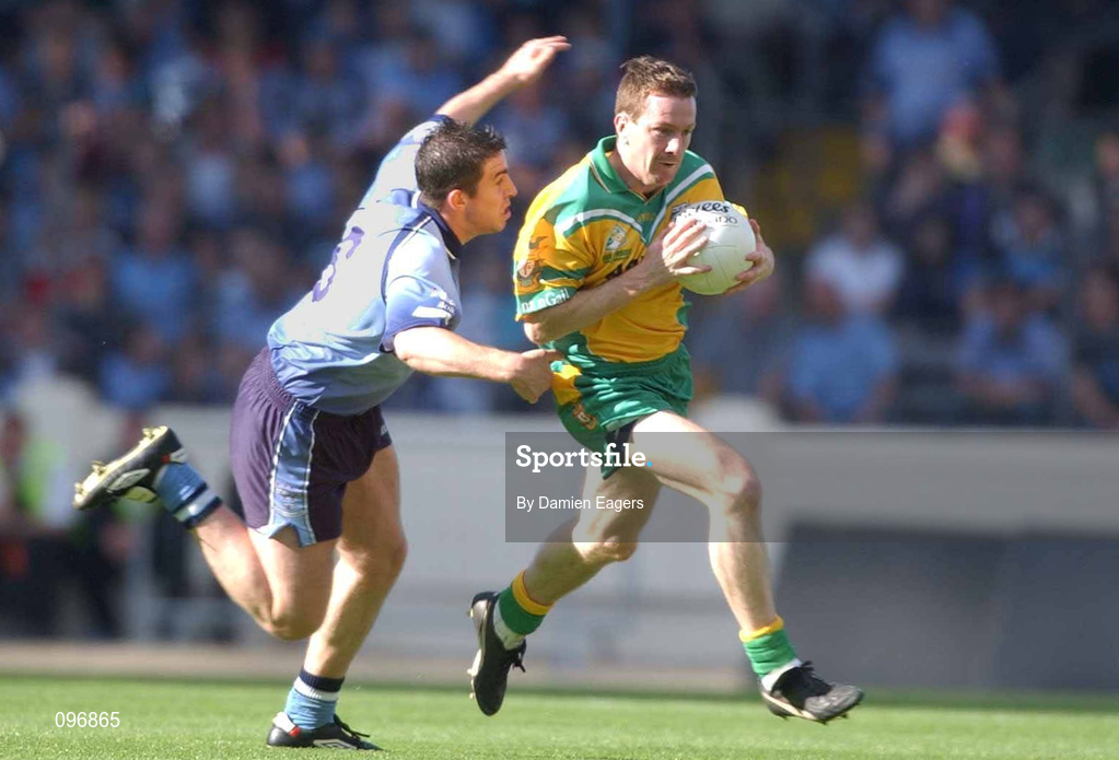 17 August 2002; Raymond Sweeney of Donegal in action against Jonathan Magee of Dublin during the Bank of Ireland All-Ireland Senior Football Championship Quarter-Final Replay match between Dublin and Donegal at Croke Park in Dublin. Photo by Damien Eagers/Sportsfile