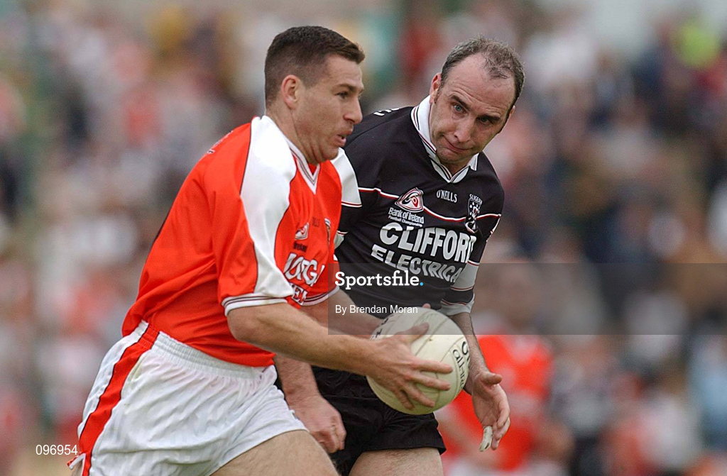 18 August 2002; Diarmuid Marsden of Armagh in action against Paul Durcan of Sligo during the Bank of Ireland All-Ireland Senior Football Championship Quarter-Final Replay match between Armagh and Sligo at Páirc Tailteann in Navan, Meath. Photo by Brendan Moran/Sportsfile