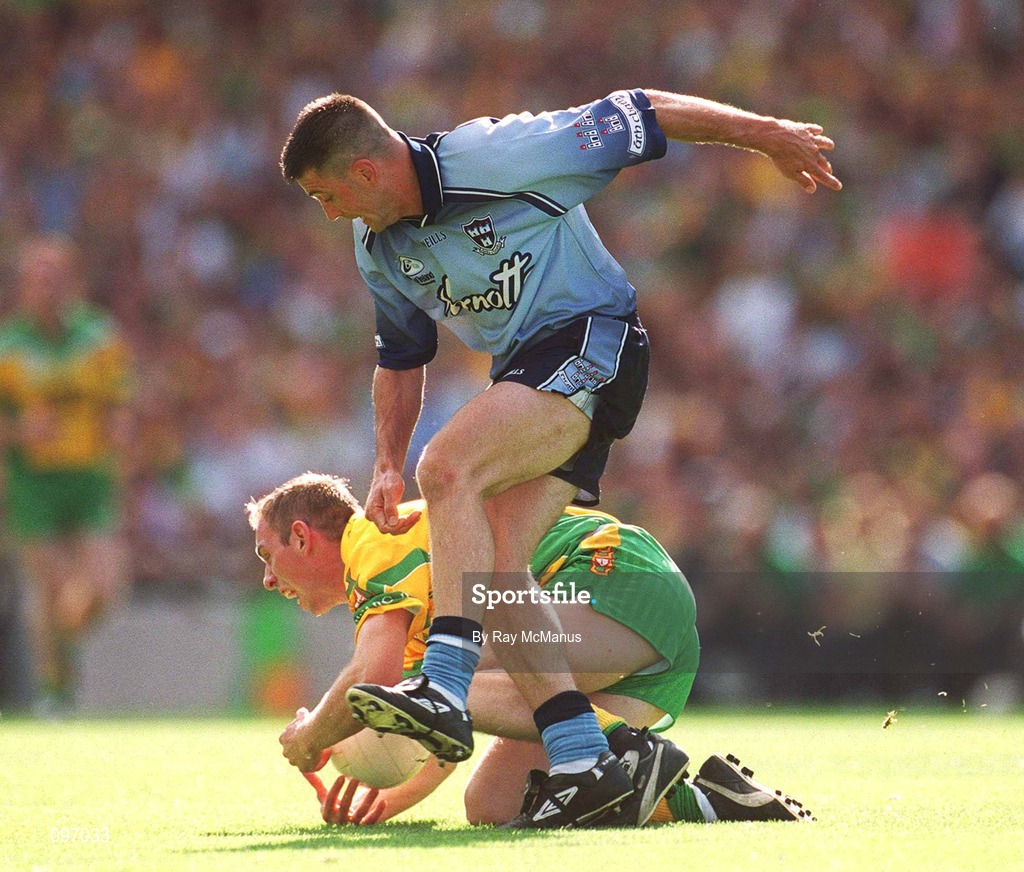 17 August 2002; Noel McGinley of Donegal in action against Senan Connell of Dublin during the Bank of Ireland All-Ireland Senior Football Championship Quarter-Final Replay match between Dublin and Donegal at Croke Park in Dublin. Photo by Ray McManus/Sportsfile