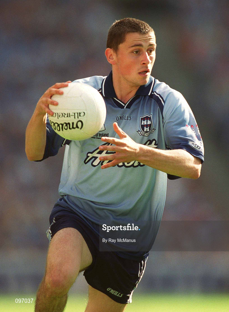 17 August 2002; Alan Brogan of Dublin during the Bank of Ireland All-Ireland Senior Football Championship Quarter-Final Replay match between Dublin and Donegal at Croke Park in Dublin. Photo by Ray McManus/Sportsfile