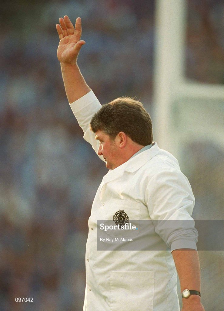 17 August 2002; An umpire signals to the referee for a '45 during the Bank of Ireland All-Ireland Senior Football Championship Quarter-Final Replay match between Dublin and Donegal at Croke Park in Dublin. Photo by Ray McManus/Sportsfile