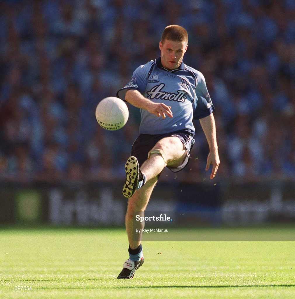 17 August 2002; Dessie Farrell of Dublin during the Bank of Ireland All-Ireland Senior Football Championship Quarter-Final Replay match between Dublin and Donegal at Croke Park in Dublin. Photo by Ray McManus/Sportsfile