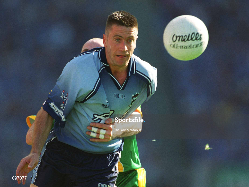 17 August 2002; Senan Connell of Dublin during the Bank of Ireland All-Ireland Senior Football Championship Quarter-Final Replay match between Dublin and Donegal at Croke Park in Dublin. Photo by Ray McManus/Sportsfile