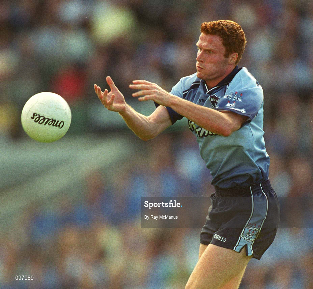 17 August 2002; Peadar Andrews of Dublin during the Bank of Ireland All-Ireland Senior Football Championship Quarter-Final Replay match between Dublin and Donegal at Croke Park in Dublin. Photo by Ray McManus/Sportsfile