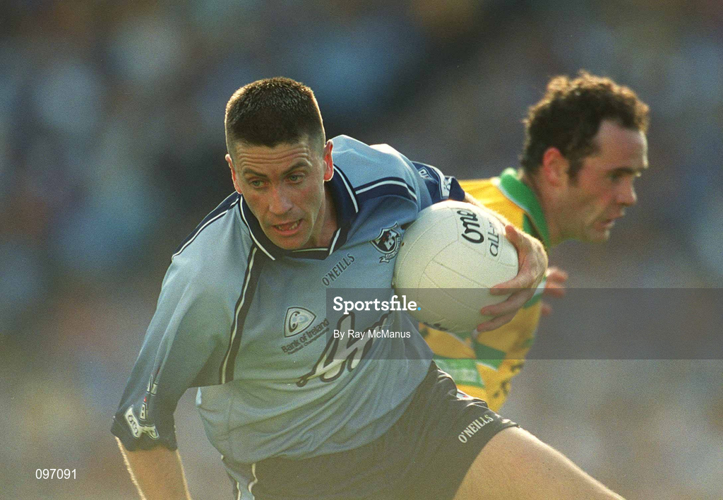 17 August 2002; Senan Connell of Dublin during the Bank of Ireland All-Ireland Senior Football Championship Quarter-Final Replay match between Dublin and Donegal at Croke Park in Dublin. Photo by Ray McManus/Sportsfile