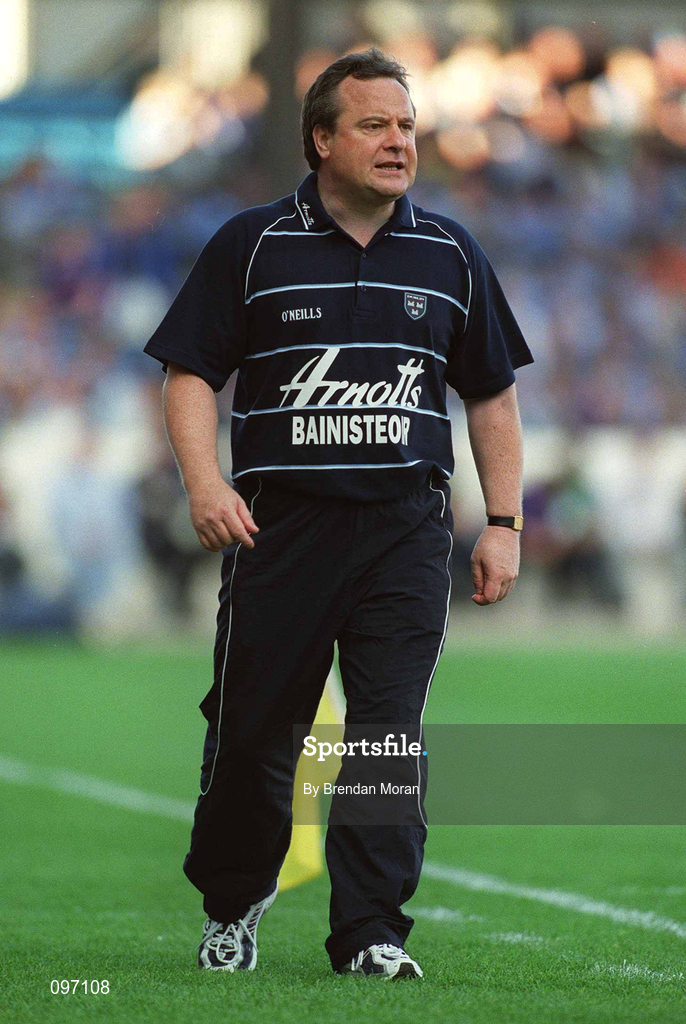 17 August 2002; Dublin manager Tommy Lyons during the Bank of Ireland All-Ireland Senior Football Championship Quarter-Final Replay match between Dublin and Donegal at Croke Park in Dublin. Photo by Brendan Moran/Sportsfile