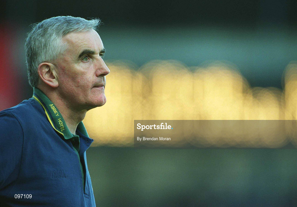 17 August 2002; Donegal manager Mickey Moran during the Bank of Ireland All-Ireland Senior Football Championship Quarter-Final Replay match between Dublin and Donegal at Croke Park in Dublin. Photo by Brendan Moran/Sportsfile