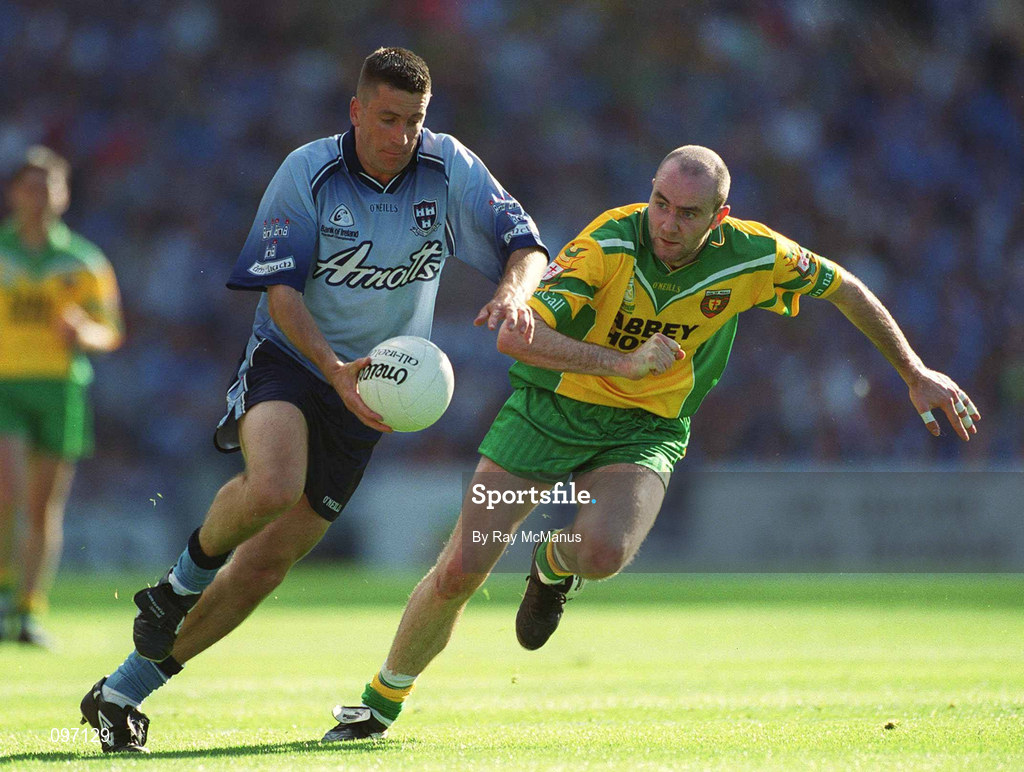 17 August 2002; Senan Connell of Dublin in action against Paul McGonigle of Donegal during the Bank of Ireland All-Ireland Senior Football Championship Quarter-Final Replay match between Dublin and Donegal at Croke Park in Dublin. Photo by Ray McManus/Sportsfile