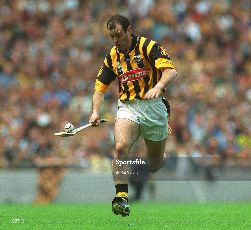 18 August 2002; Brian McEvoy of Kilkenny during the Guinness All-Ireland Senior Hurling Championship Semi-Final match between Kilkenny and Tipperary at Croke Park in Dublin. Photo by Pat Murphy/Sportsfile