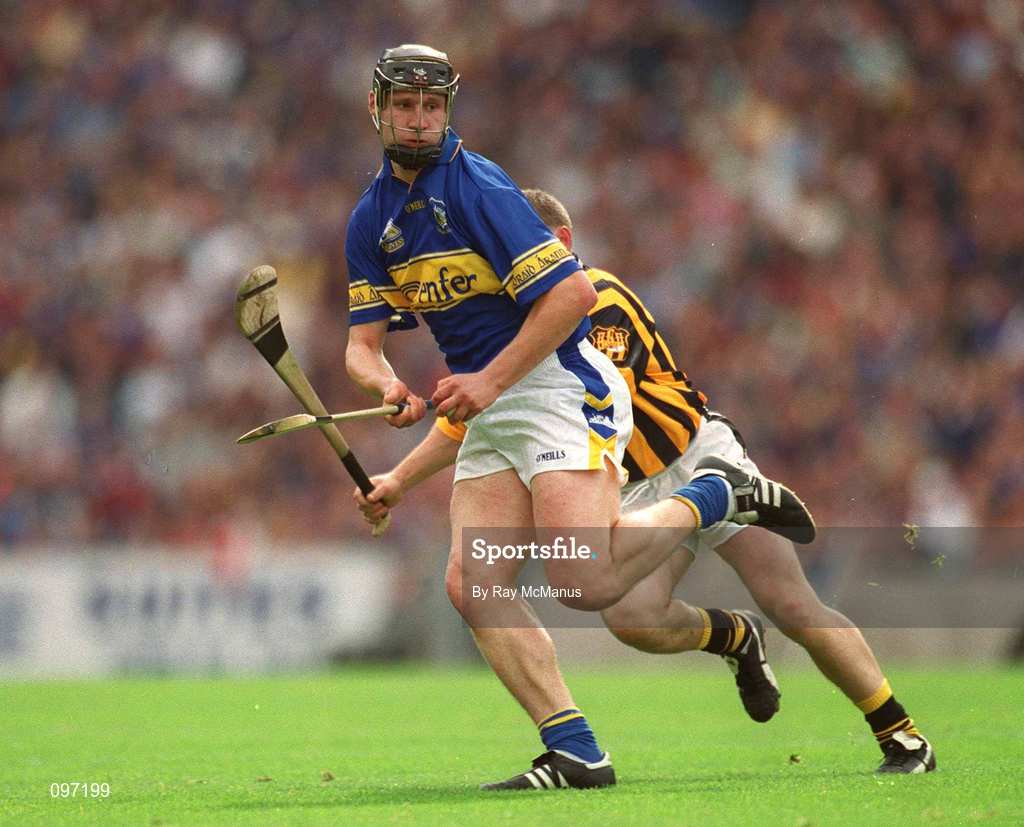 18 August 2002; Philip Maher of Tipperary during the Guinness All-Ireland Senior Hurling Championship Semi-Final match between Kilkenny and Tipperary at Croke Park in Dublin. Photo by Ray McManus/Sportsfile