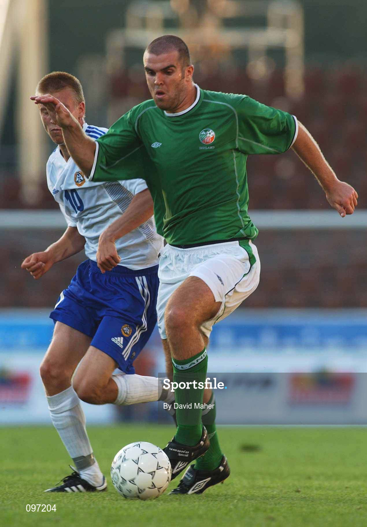 20 August 2002; Ben Burgess of Republic of Ireland, in action against Henri Scheweleff of Finland during the U21 International Friendly match between Finland and Republic of Ireland at Finnair Stadium in Helsinki, Finland. Photo by David Maher/Sportsfile