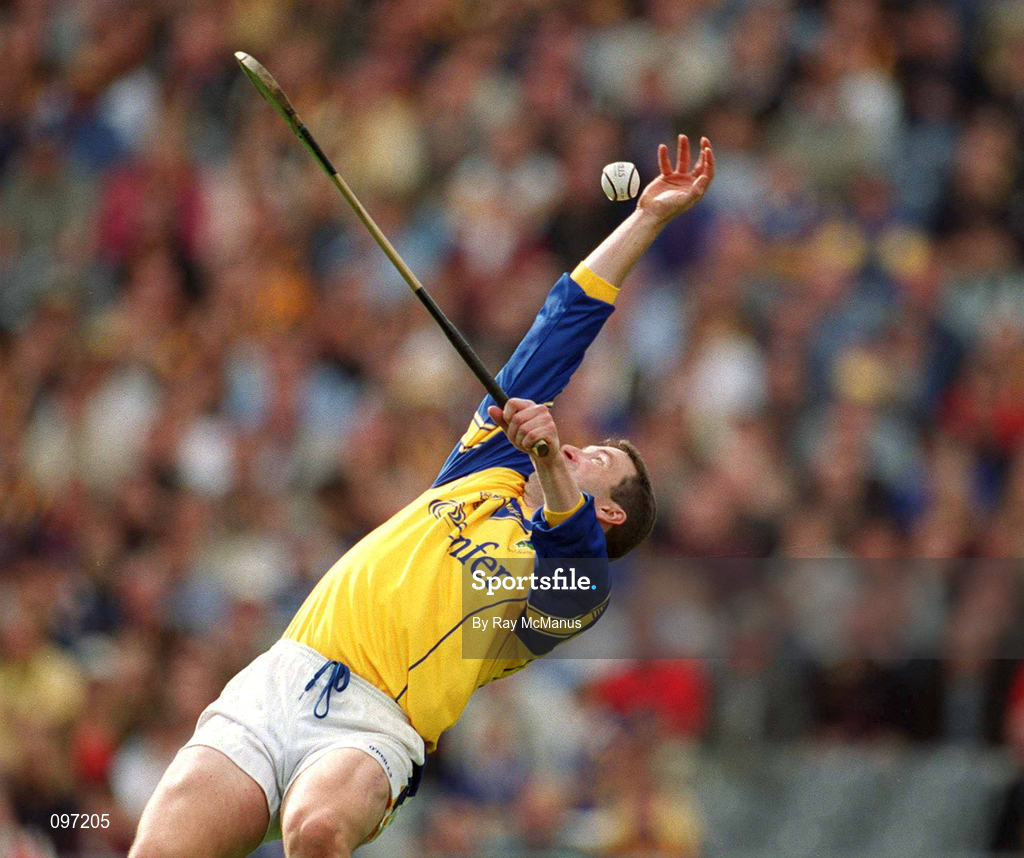 18 August 2002; Brendan Cummins of Tipperary during the Guinness All-Ireland Senior Hurling Championship Semi-Final match between Kilkenny and Tipperary at Croke Park in Dublin. Photo by Ray McManus/Sportsfile