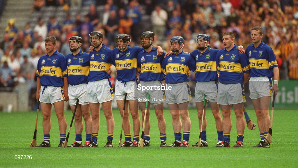 18 August 2002; Tipperary players stand for the national anthem prior to the Guinness All-Ireland Senior Hurling Championship Semi-Final match between Kilkenny and Tipperary at Croke Park in Dublin. Photo by Brian Lawless/Sportsfile
