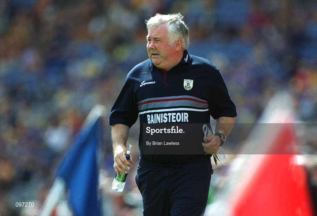18 August 2002; Galway manager Josie Harte during the All-Ireland Minor Hurling Championship Semi-Final match between Kilkenny and Galway at Croke Park in Dublin. Photo by Brian Lawless/Sportsfile
