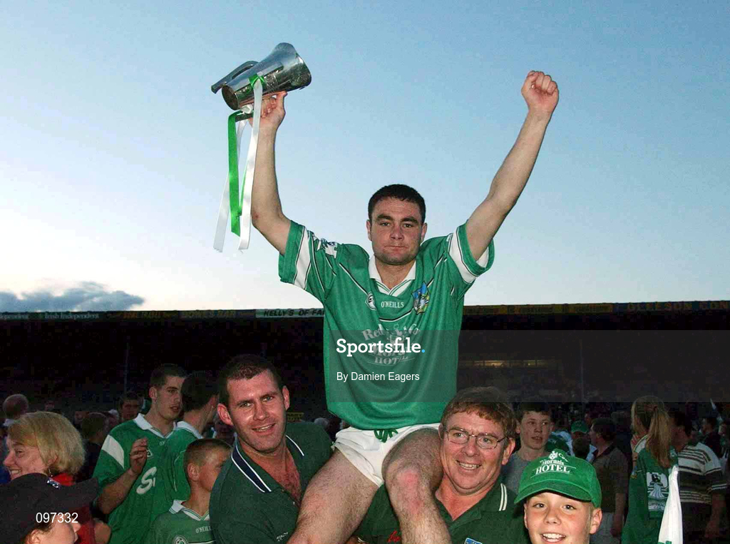 21 August 2002; Limerick captain Peter Lawlor lifts the cup after the Munster U21 Hurling Championship Final Replay match between Tipperary and Limerick at Semple Stadium in Thurles, Tipperary. Photo by Damien Eagers/Sportsfile