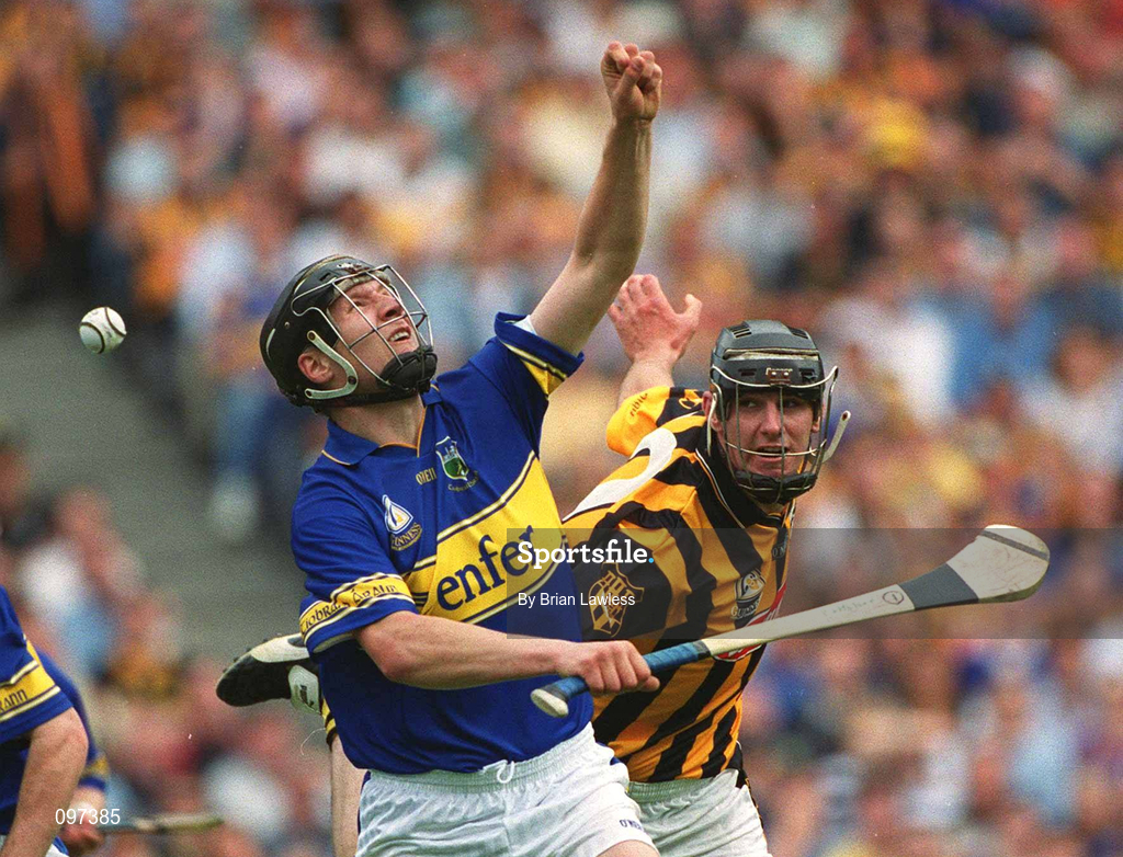 18 August 2002; Philip Maher of Tipperary in action against John Hoyne of Kilkenny during the Guinness All-Ireland Senior Hurling Championship Semi-Final match between Kilkenny and Tipperary at Croke Park in Dublin. Photo by Brian Lawless/Sportsfile