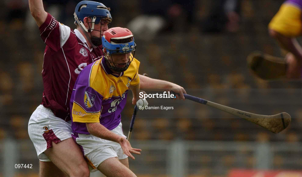 24 August 2002; Diarmuid Lyng of Wexford in action against David Forde of Galway during the All-Ireland U21 Hurling Championship Semi-Final match between Galway and Wexford at Semple Stadium in Thurles, Tipperary. Photo by Damien Eagers/Sportsfile