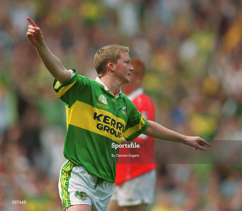 25 August 2002; Mike Francis Russell of Kerry celebrates scoring his side's first goal during the Bank of Ireland All-Ireland Senior Football Championship Semi-Final match between Kerry and Cork at Croke Park in Dublin. Photo by Damien Eagers/Sportsfile