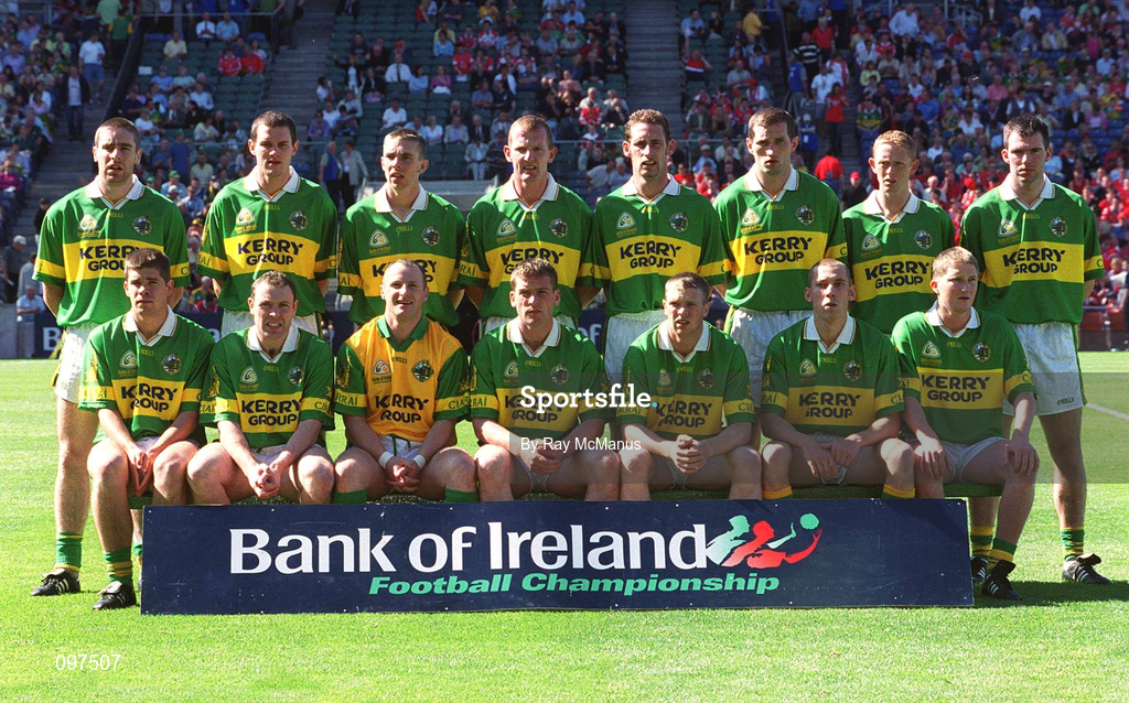 25 August 2002; The Kerry team prior to the Bank of Ireland All-Ireland Senior Football Championship Semi-Final match between Kerry and Cork at Croke Park in Dublin. Photo by Ray McManus/Sportsfile