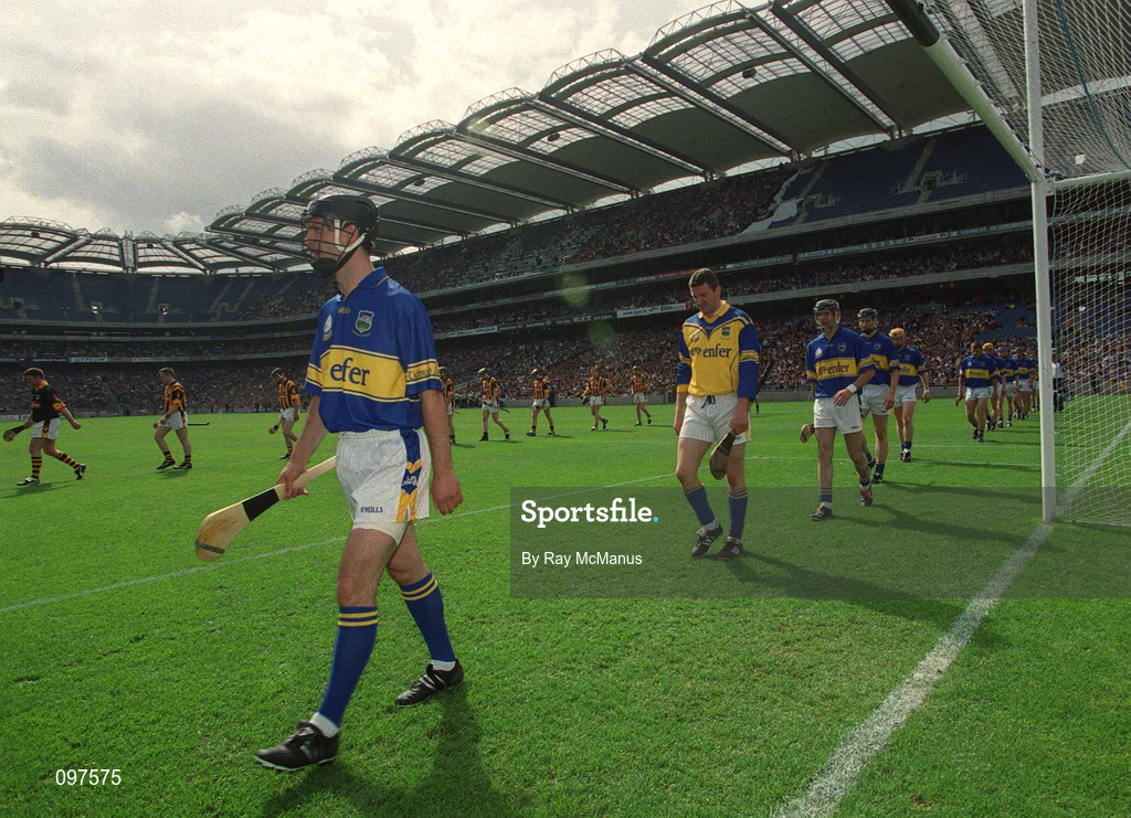 18 August 2002; Tipperary captain Thomas Dunne leads his team in the parade before the Guinness All-Ireland Senior Hurling Championship Semi-Final match between Kilkenny and Tipperary at Croke Park in Dublin. Photo by Ray McManus/Sportsfile