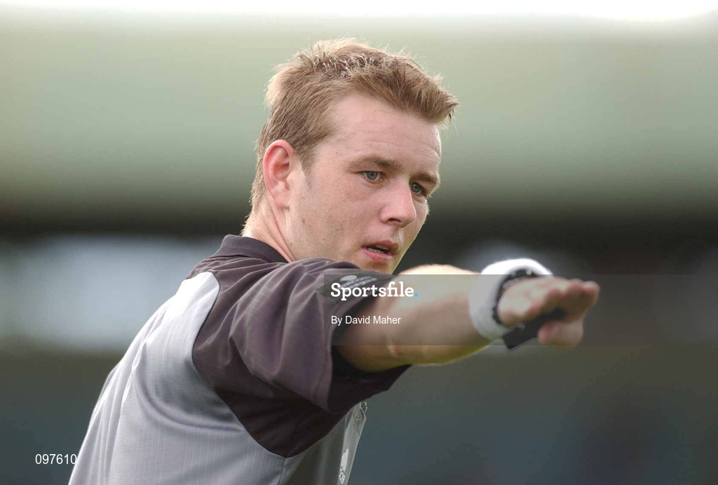 11 August 2002; Referee Alan Kelly during the eircom League Premier Division match between Bray Wanderers and Bohemians at the Carlisle Grounds in Bray, Wicklow. Photo by David Maher/Sportsfile