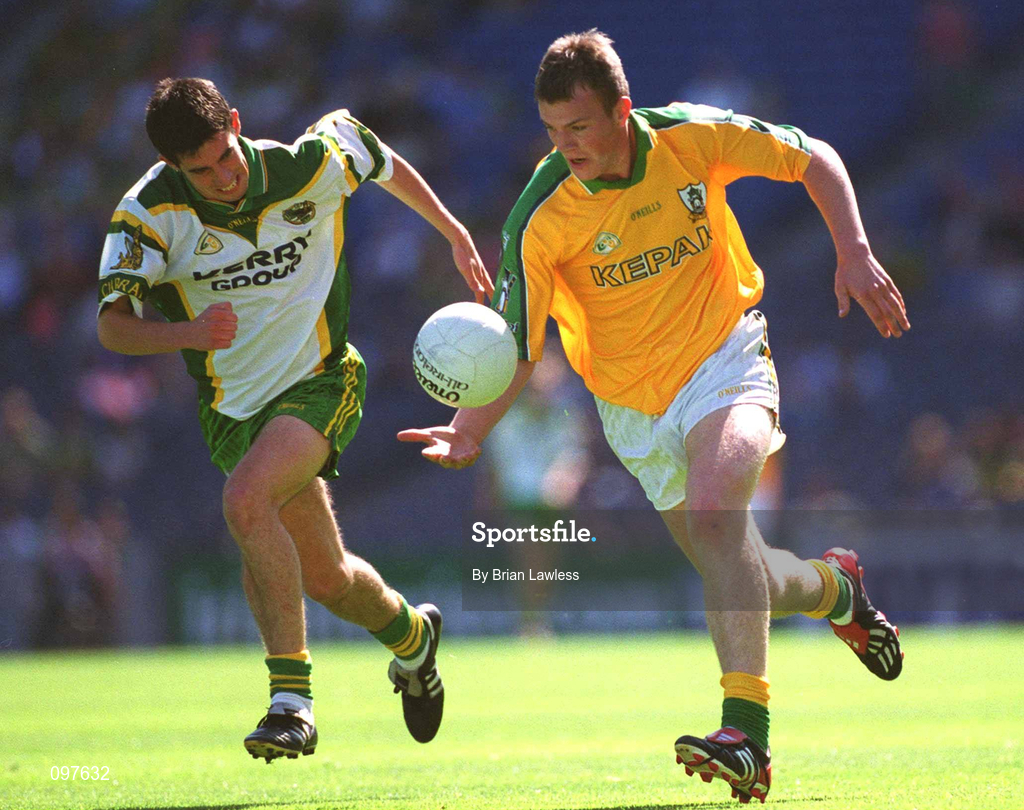 25 August 2002; Joe Sheridan of Meath in action against Ciaran O'Ceilleachair of Kerry during the All-Ireland Minor Football Championship Semi-Final match between Meath and Kerry at Croke Park in Dublin. Photo by Brian Lawless/Sportsfile