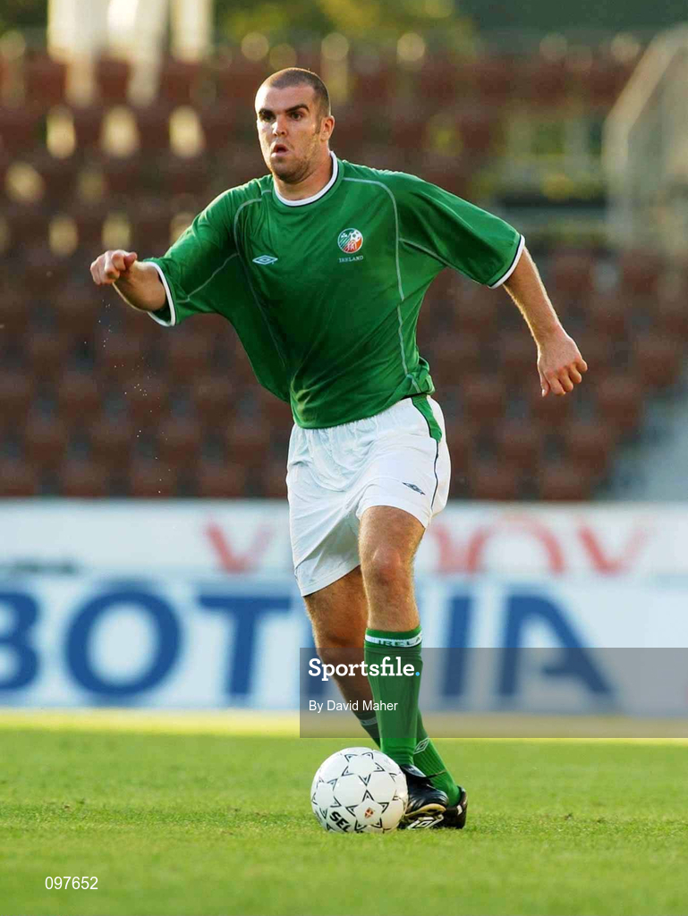 20 August 2002; Ben Burgess of Republic of Ireland during the U21 International Friendly match between Finland and Republic of Ireland at Finnair Stadium in Helsinki, Finland. Photo by David Maher/Sportsfile