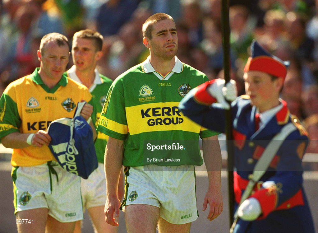 25 August 2002; Kerry captain Darragh Ó Sé leads his team in the parade prior to the Bank of Ireland All-Ireland Senior Football Championship Semi-Final match between Kerry and Cork at Croke Park in Dublin. Photo by Brian Lawless/Sportsfile