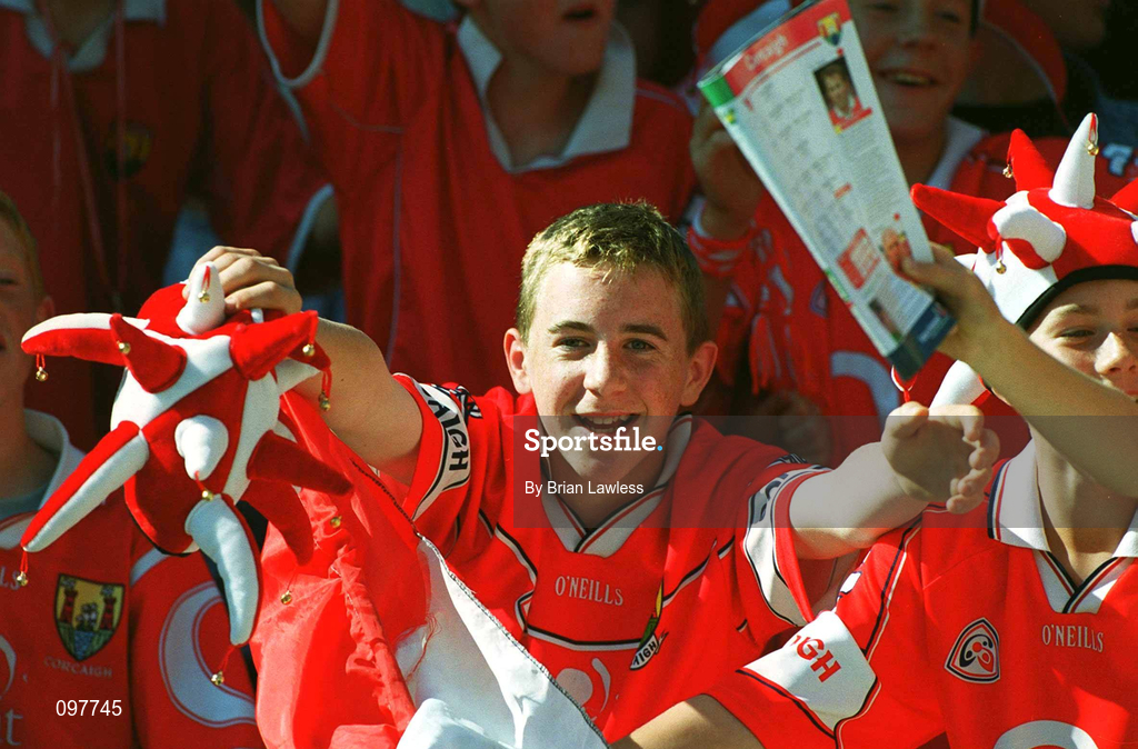 25 August 2002; Young Cork fans cheer on their side during the Bank of Ireland All-Ireland Senior Football Championship Semi-Final match between Kerry and Cork at Croke Park in Dublin. Photo by Brian Lawless/Sportsfile