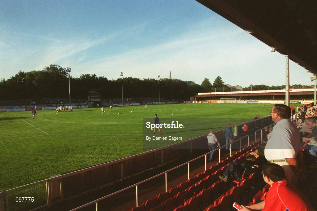 16 August 2002; A general view of Richmond Park prior to the eircom League Premier Division match between St Patrick's Athletic and Shelbourne at Richmond Park in Dublin. Photo by Damien Eagers/Sportsfile