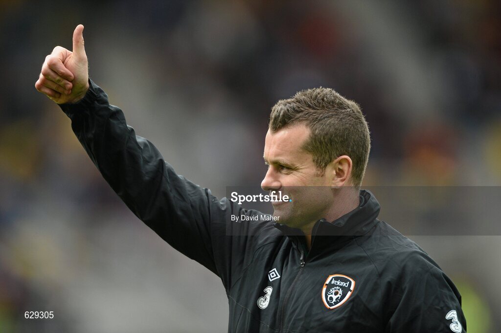 5 June 2012; Republic of Ireland's Shay Given waves to the large crowd at squad training ahead of UEFA EURO 2012 which begins on June 8th. Republic of Ireland EURO2012 Squad Training, Arka Stadium, Gdynia, Poland. Picture credit: David Maher / SPORTSFILE