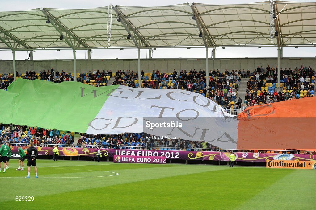 5 June 2012; Spectators hold up a large welcome flag for the Republic of Ireland squad before squad training ahead of UEFA EURO 2012 which begins on June 8th. Republic of Ireland EURO2012 Squad Training, Arka Stadium, Gdynia, Poland. Picture credit: David Maher / SPORTSFILE