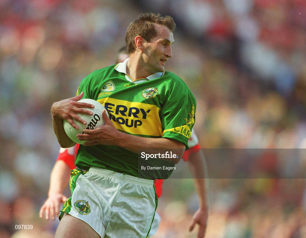 25 August 2002; Donal Daly of Kerry during the Bank of Ireland All-Ireland Senior Football Championship Semi-Final match between Kerry and Cork at Croke Park in Dublin. Photo by Damien Eagers/Sportsfile