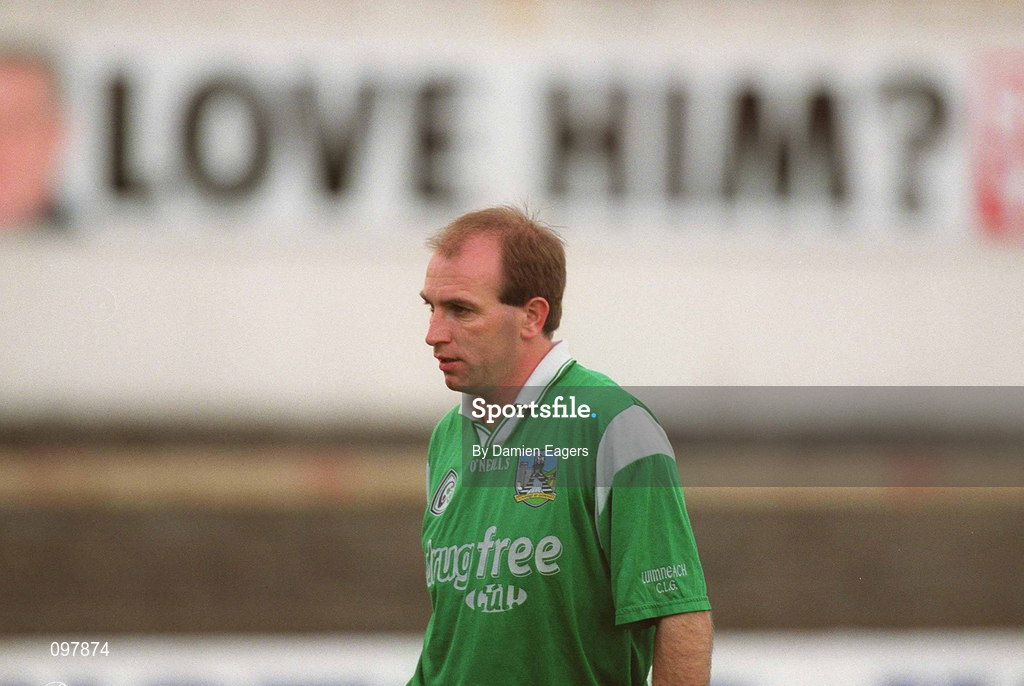 30 August 2002; DJ Carey during a Kilkenny hurling press night prior to their All-Ireland Hurling Final against Clare. Photo by Damien Eagers/Sportsfile