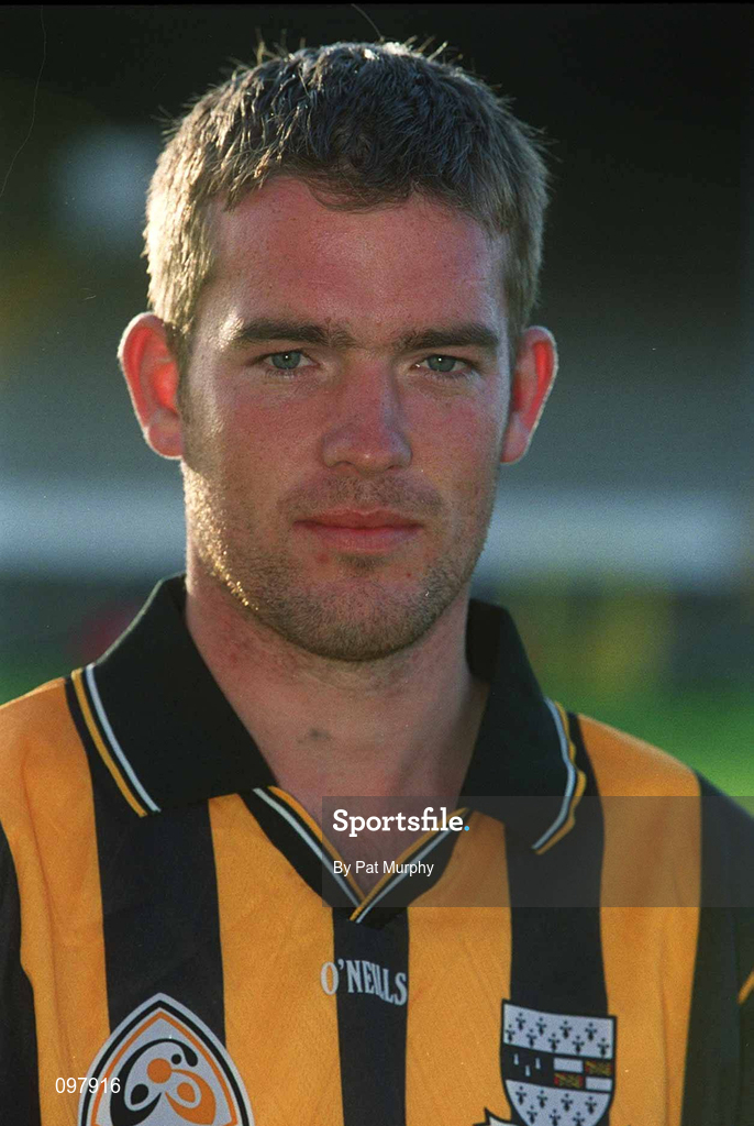 30 August 2002; Sean Dowling during a Kilkenny hurling squad portrait session at Nowlan Park in Kilkenny. Photo by Pat Murphy/Sportsfile