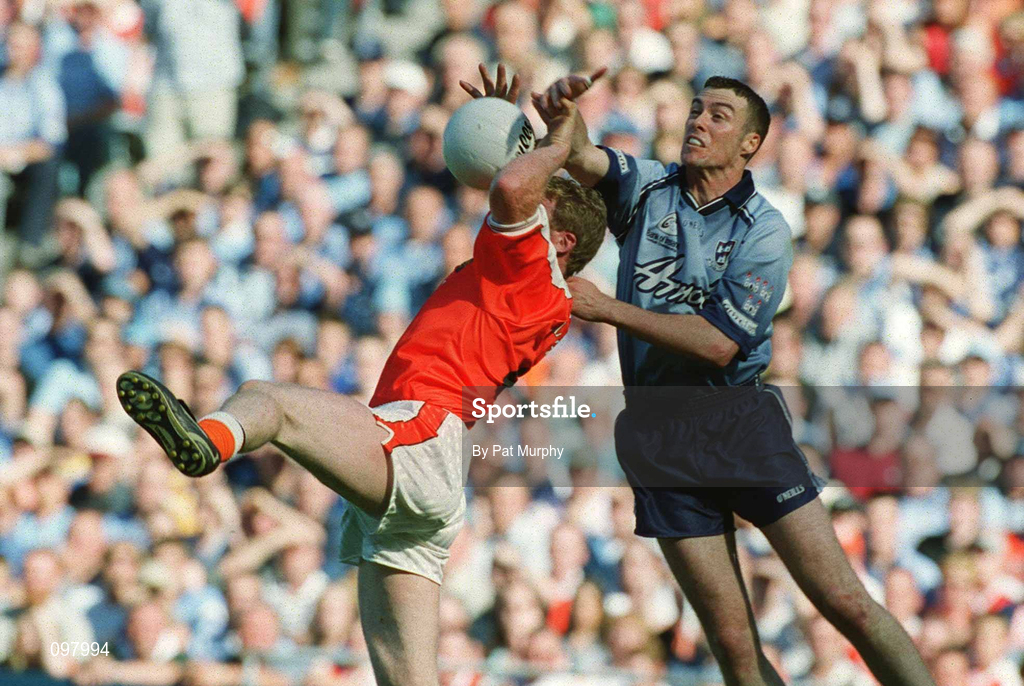 1 September 2002; Ray Cosgrove of Dublin in action against Francis Bellew of Armagh during the Bank of Ireland All-Ireland Senior Football Championship Semi-Final match between Armagh and Dublin at Croke Park in Dublin. Photo by Pat Murphy/Sportsfile