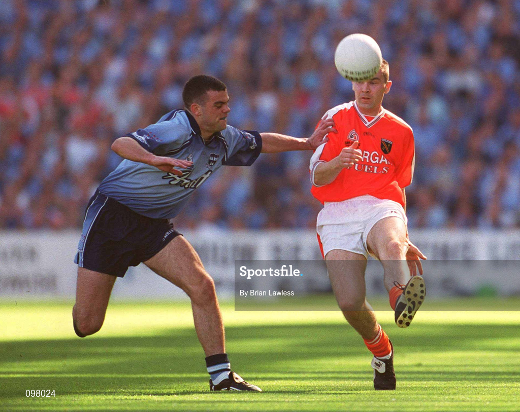 1 September 2002; Oisin McConville of Armagh in action against Paul Casey of Dublin during the Bank of Ireland All-Ireland Senior Football Championship Semi-Final match between Armagh and Dublin at Croke Park in Dublin. Photo by Brian Lawless/Sportsfile