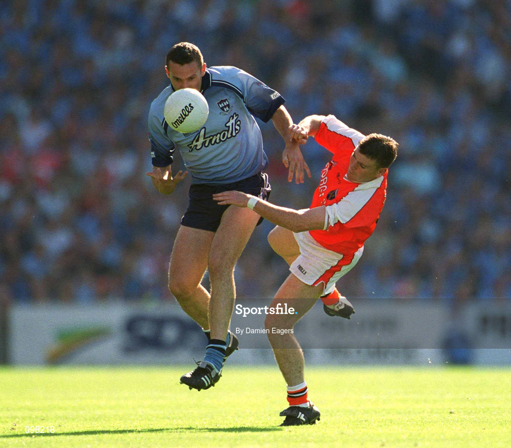 1 September 2002; Ciaran Whelan of Dublin in action against Kieran Hughes of Armagh during the Bank of Ireland All-Ireland Senior Football Championship Semi-Final match between Armagh and Dublin at Croke Park in Dublin. Photo by Damien Eagers/Sportsfile