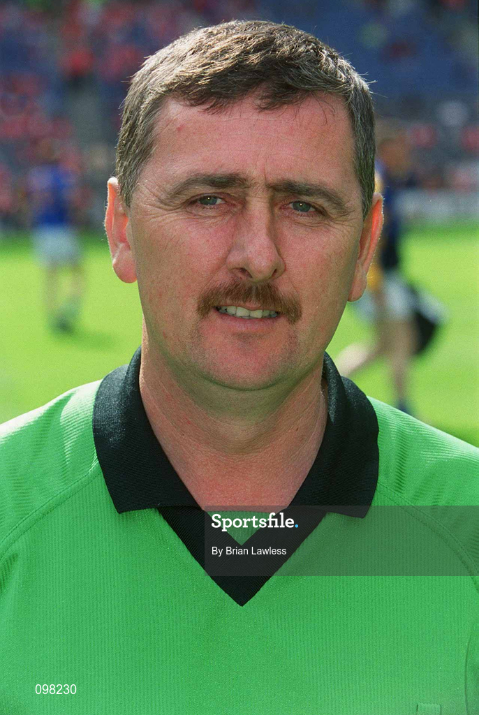 1 September 2002; Linesman Mike Walsh prior to the Bank of Ireland All-Ireland Senior Football Championship Semi-Final match between Armagh and Dublin at Croke Park in Dublin. Photo by Brian Lawless/Sportsfile