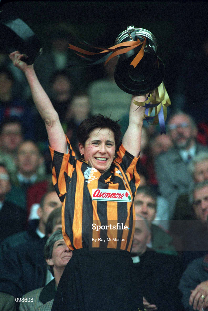 25 September 1994; Kilkenny captain Ann Downey lifts the cup following the All-Ireland Senior Camogie Championship Final match between Kilkenny and Wexford at Croke Park in Dublin. Photo by Ray McManus/Sportsfile