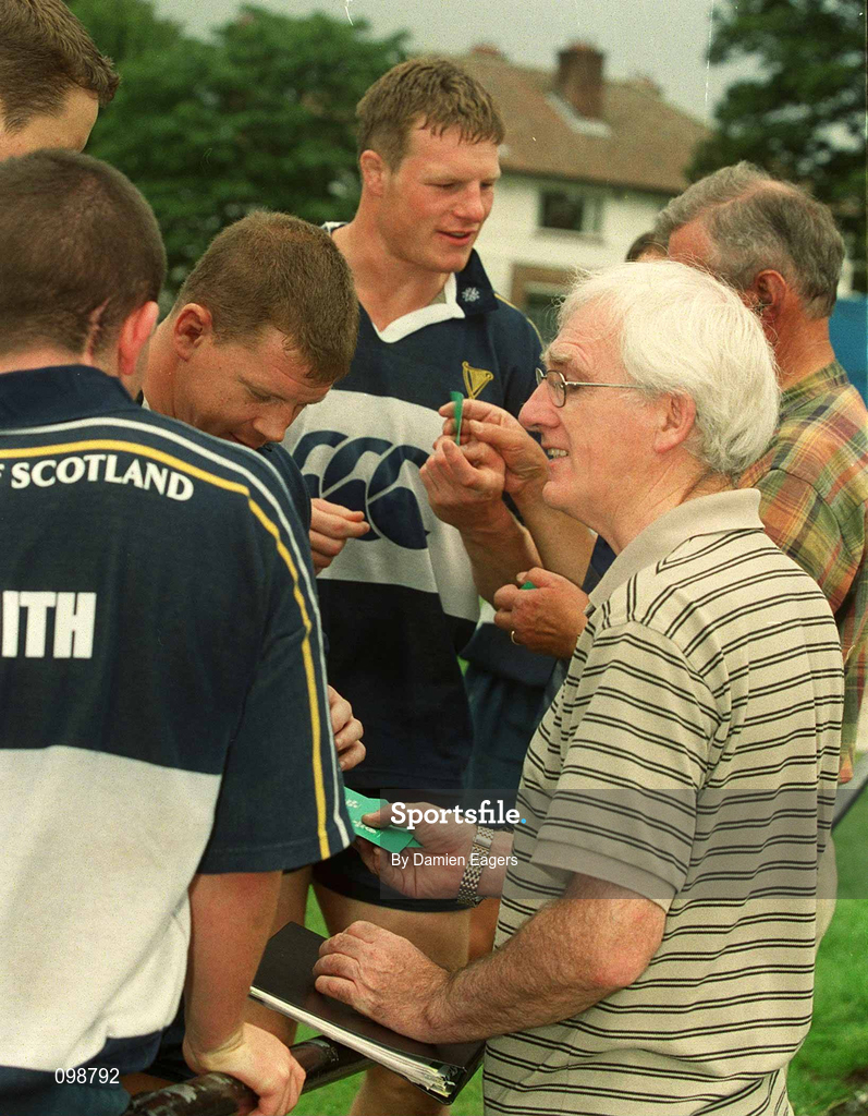 27 August 2002; Al Guy, Irish Sports Council, draws lots to decide which Leinster rugby players will go forward for drug testing, following Leinster rugby squad training at UCD in Dublin. Photo by Damien Eagers/Sportsfile